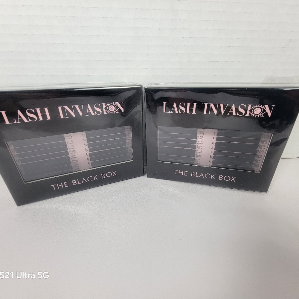 Mixed Individual Eyelash Extensions 2 Trays 24 Lines Each 0.05 D MIXED